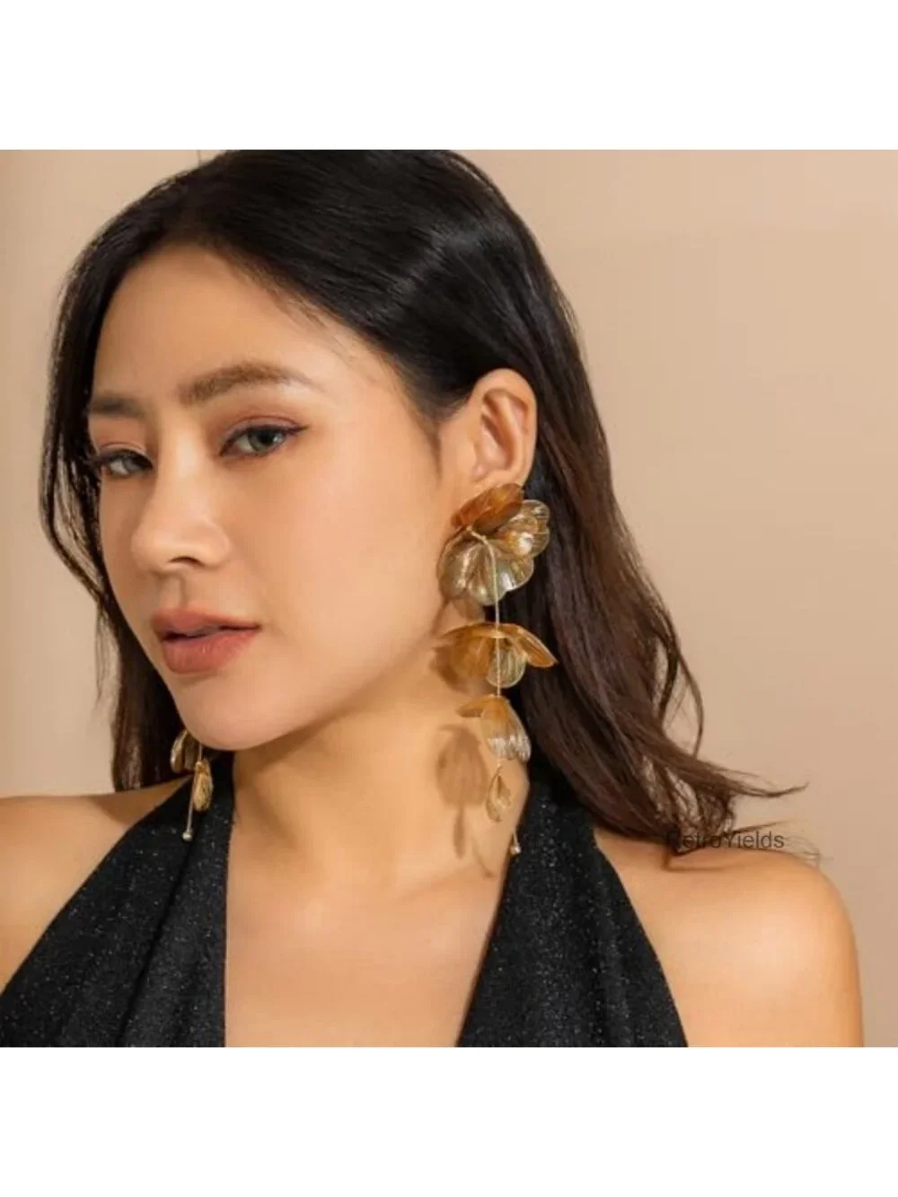 Chunky Gold Flower Statement Earrings for Women Dangle Boho Floral Drop Earrings